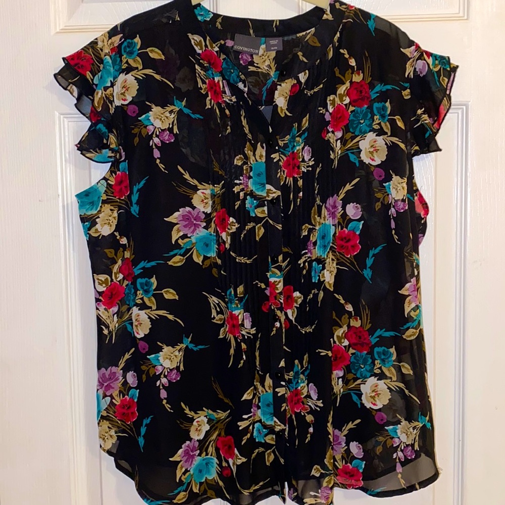 Covington SZ XL .Sheer blouse with a black undershirt.NWOT